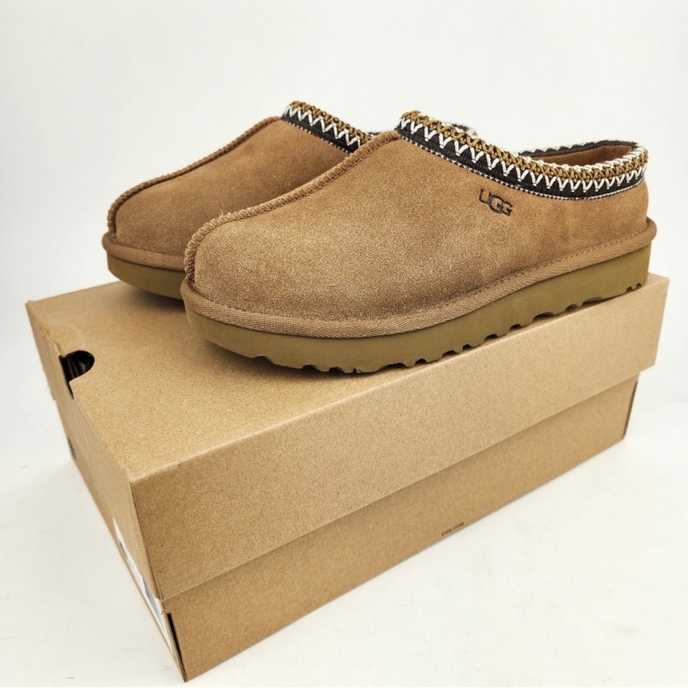 UGG Women’s Tasman Slippers In Chestnut New In Box